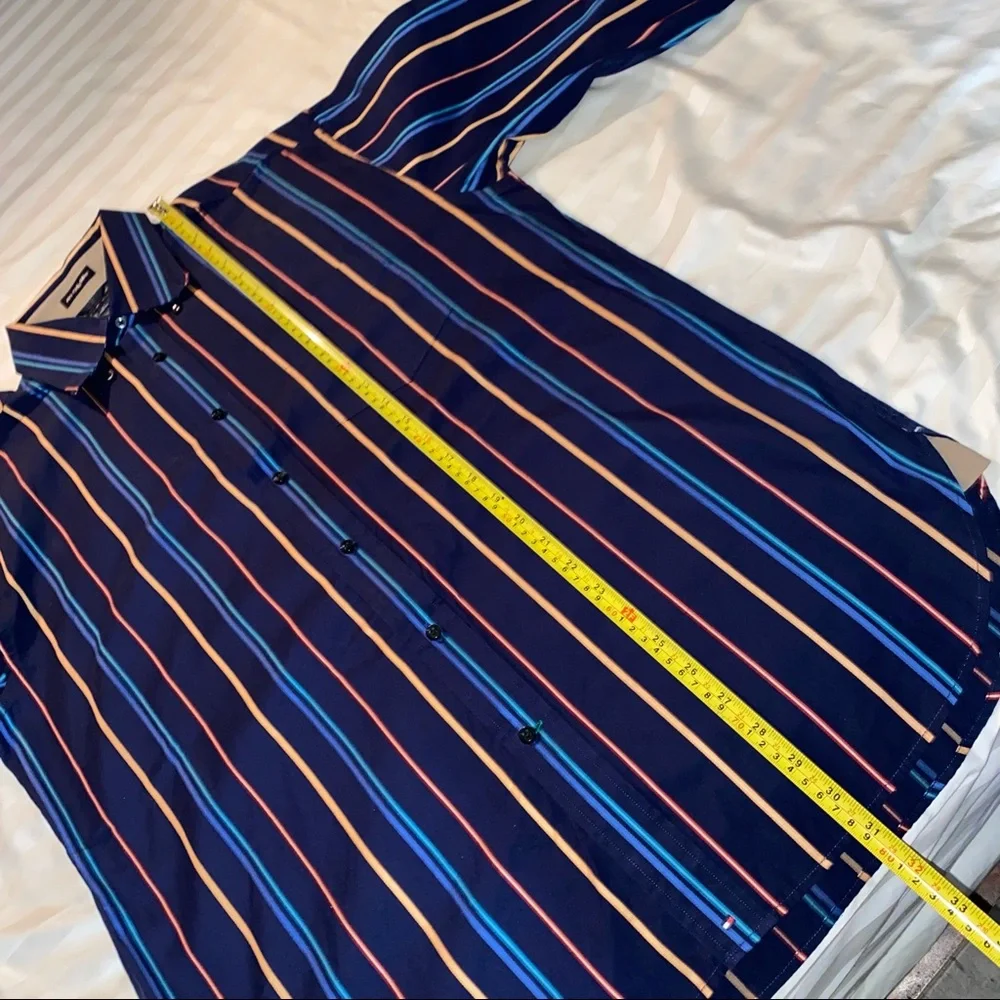 tommy hilfiger button up shirts 3 shirts size medium men. - Picture 3 of 14